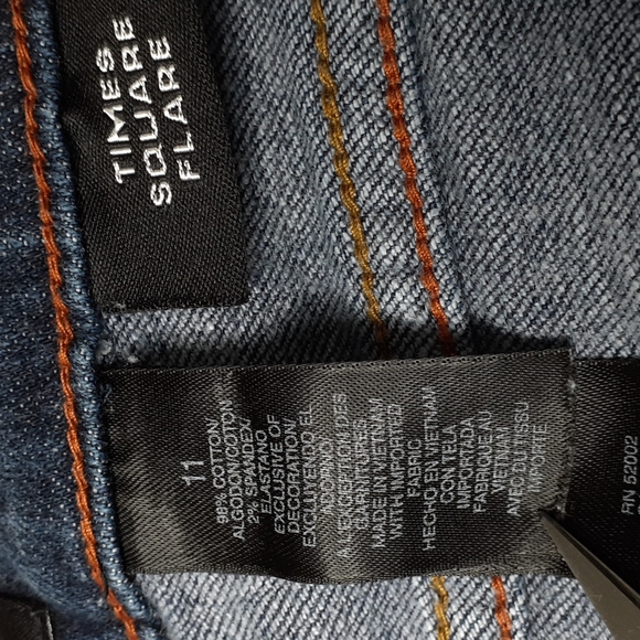 DKNY Jeans Times Square Flare Blue Jeans Size 11 Petite - Picture 15 of 16